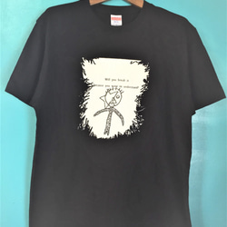 【2枚以上購入で30%OFF】コットンオリジナルTシャツ　包帯マン（BANDAGE） 1枚目の画像