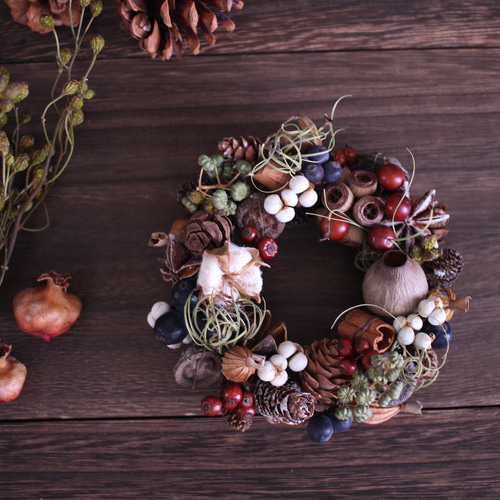 秋の木の実のたっぷりリース✳︎手のひらサイズ◎12センチ リース  