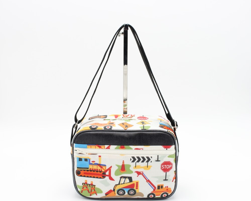 0_6bb5d2c2bc5149a834251ce6ba1c