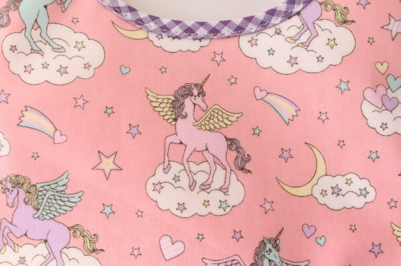 SALE ユニコーン　ピンク　紫水玉　お食事エプロン　離乳食　保育園　出産祝い　女の子　ゆめかわ 2枚目の画像