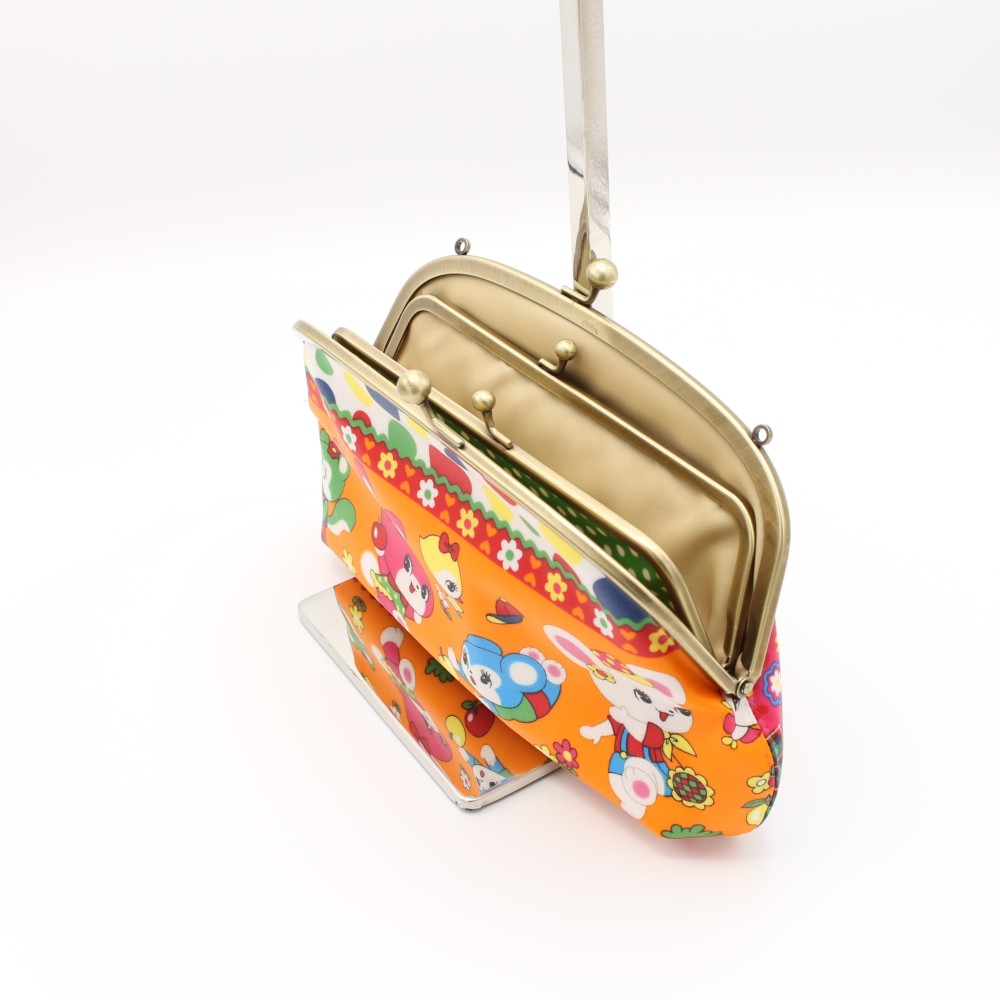 親子がま口　長財布　防水・撥水ラミネート素材のポーチ　レトロ　ハニーチューン　オレンジ　がまぐちポーチ　スマホポーチ