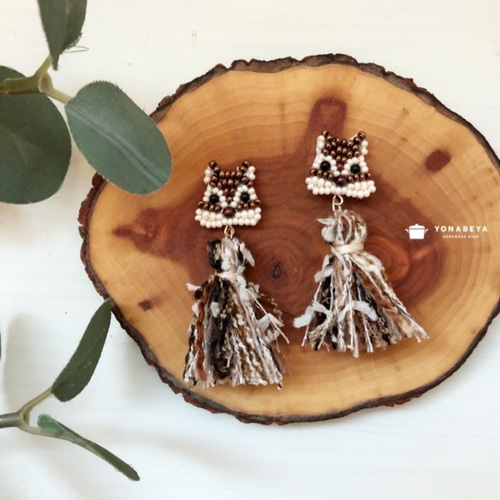 YONABEYA▶︎ビーズ刺繍アクセサリー | animaux▶︎ベビーコアラ