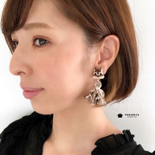 受注生産》ビーズ刺繍・動物シリーズ耳飾り・シマリスピアス
