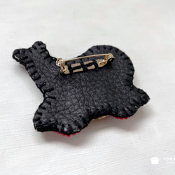 《受注生産》ビーズ刺繍・郷土玩具シリーズ・鯨車ブローチ 4枚目の画像