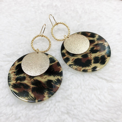 ☆1000円☆おっきめレオパード＆スターダスト フックピアス ベージュ
