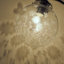 切子ガラス 照明 スタンドランプG　丸型138　ポンポン花柄 3枚目の画像