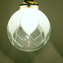 切子ガラス 照明　ペンダントライト　ハス切子丸型138　真鍮器具 2枚目の画像
