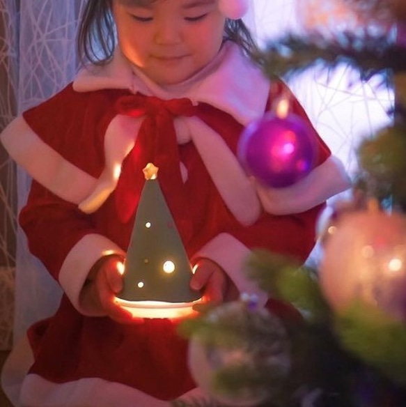 【信楽焼】星が輝くクリスマスツリー 陶器　伝統工芸　冬　クリスマス 1枚目の画像