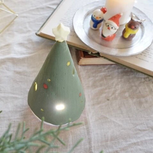 【信楽焼】星が輝くクリスマスツリー 陶器　伝統工芸　冬　クリスマス 3枚目の画像