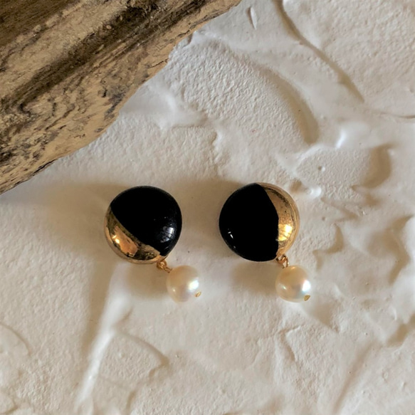 新品[Shigaraki]維納斯眼淚真正的珍珠巴洛克式珍珠維納斯眼淚耳環耳環陶器傳統工藝品愛情 第1張的照片