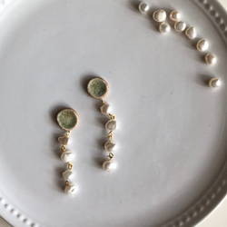 春色新作【信楽焼】ほどける真珠- Round- 陶器　伝統工芸　イヤリング　ピアス 本真珠　深翠 5枚目の画像