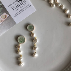 春季新色[Shigaraki ware]散發珍珠圓陶傳統工藝耳環耳環珍珠珍珠Midori 第6張的照片
