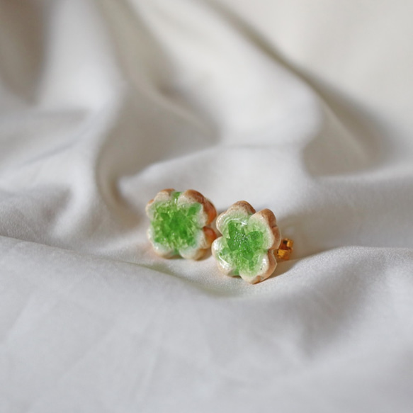 再次上架 [Shigaraki ware] Good Luck Clover Pottery Earrings Traditio 第3張的照片