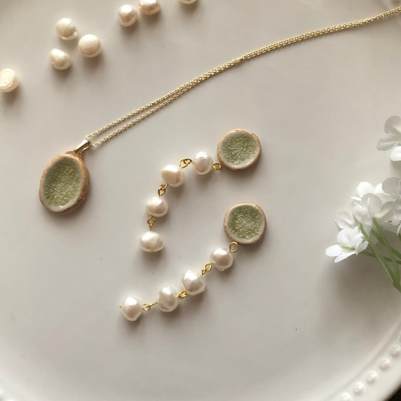 春天的顏色新作品* [Shigaraki]放開珍珠-含羞草-陶瓷耳環（耳環）項鍊套裝 第1張的照片