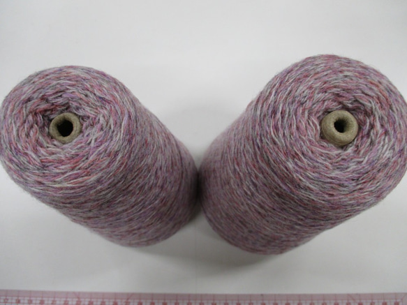 ツイード調英国羊毛ウール100％　ピンク　2本で450ｇ 2枚目の画像