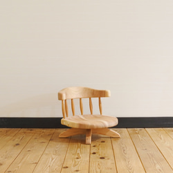 無垢材◆紀州スギの回転コシ座椅子 1枚目の画像