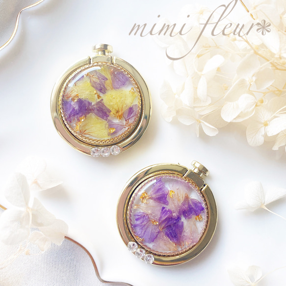 スマホリング　❃  スターチスとスワロフスキー 1枚目の画像