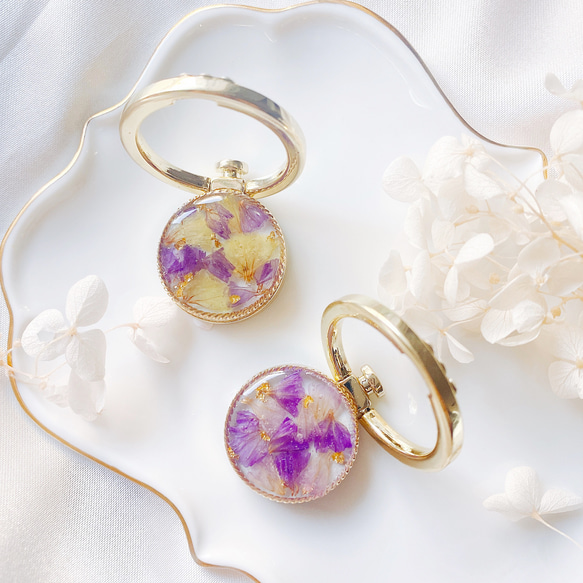 スマホリング　❃  スターチスとスワロフスキー 2枚目の画像