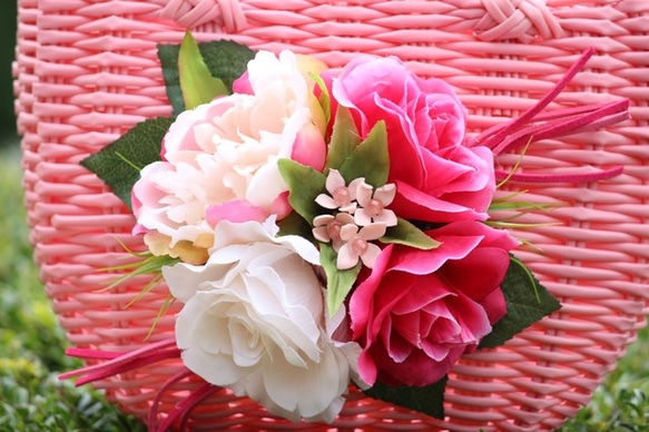 ＳＡＬＥ ◆送料無料◆可愛いお花のピンクカラーカゴバック（中） 5枚目の画像