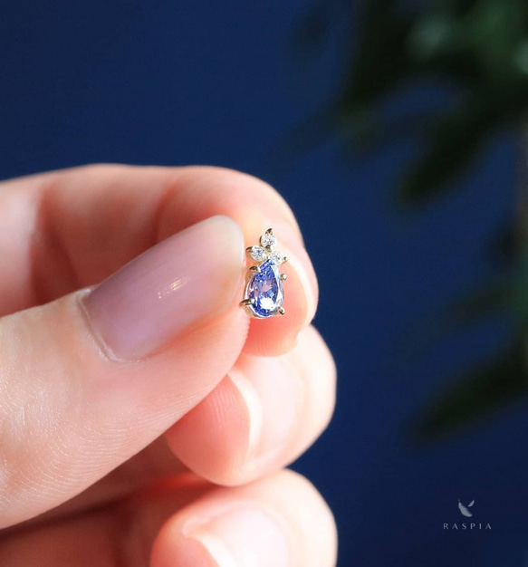 坦桑石和鑽石 K18 柱式耳環 ~Ello Lilas~ 十二月生日石 第3張的照片