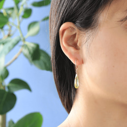 Lemon Quartz K18 Crossing Earrings ~RADIANT MOMENTS~ (耳環可更換) 第2張的照片