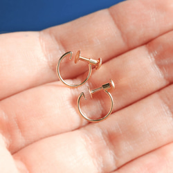 [日本製造] K18YG（18K 黃金）圓形耳環 10mm x 0.7mm [一對] 第3張的照片