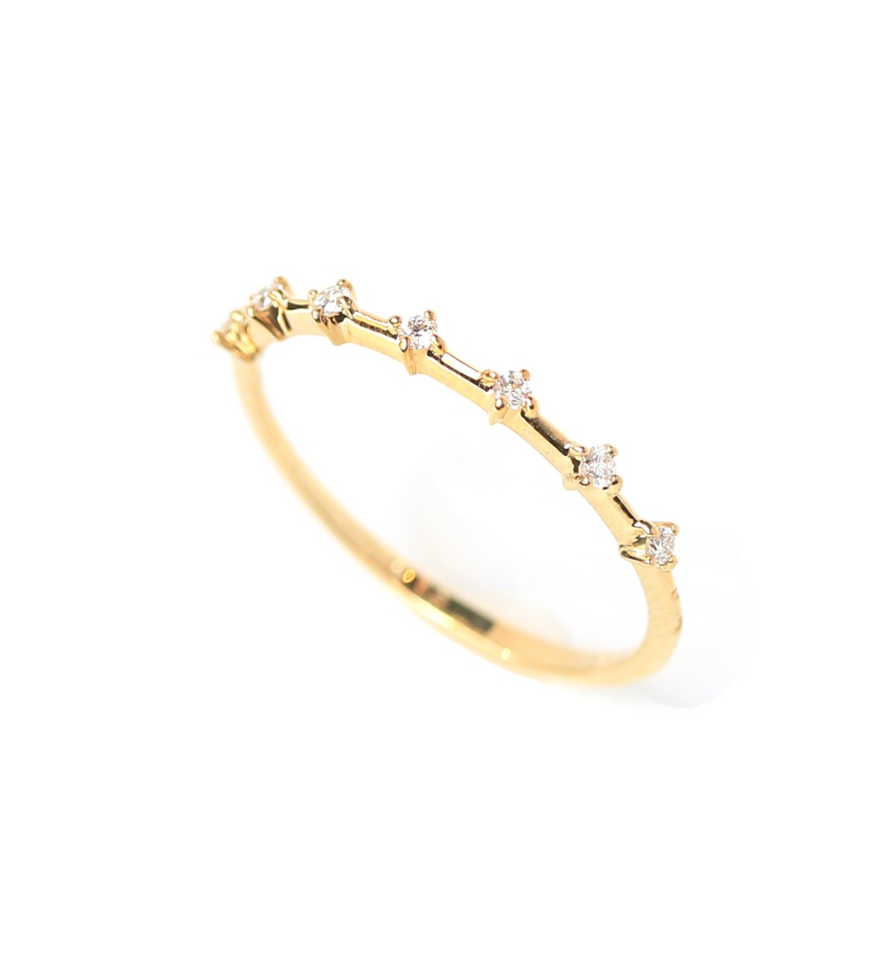 7粒ダイヤモンド K18リング ~Ello Lily~ 4月誕生石