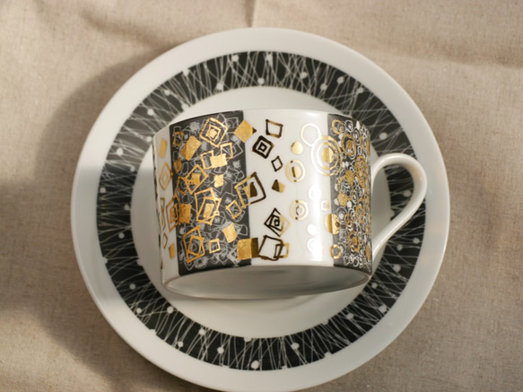 北欧風 幾何学模様のカップ＆ソーサー 5枚目の画像