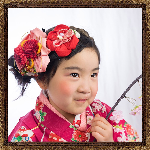七五三 髪飾り♡ 送料無料】七五三 髪飾り 3歳 7歳 ピンク 赤 つまみ細工 大正