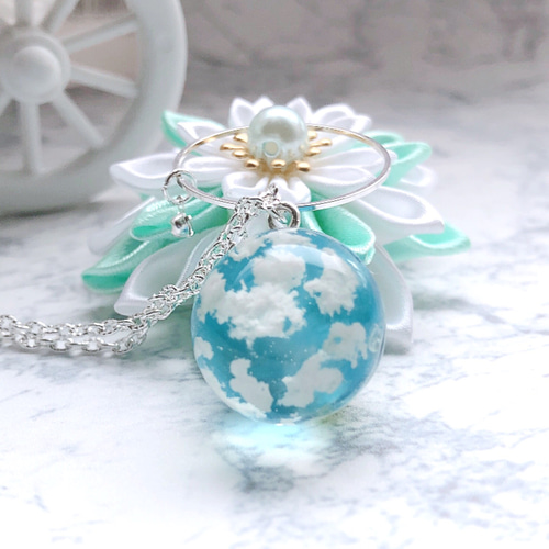 青空雲 ネックレス レジン 球体 丸 ネックレス・ペンダント 青空雲 ネックレス レジン 球体 丸 ネックレス・ペンダント