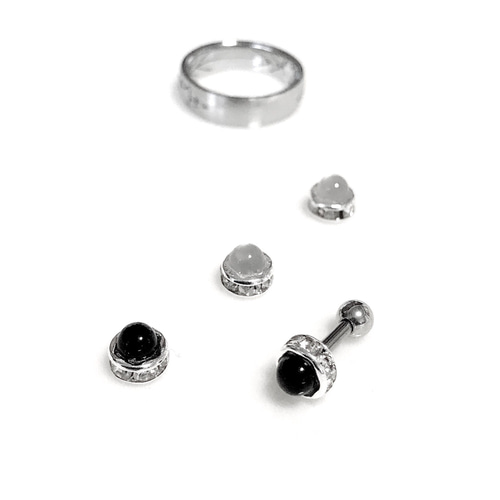 ブラックオニキス ボディピアス 天然石 14G 16G 18G 軟骨ピアス