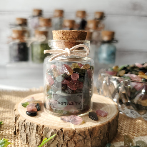 天然石飾額 ガラスコルク瓶入天然石さざれ～トルマリン 天然石 Seeds 通販 7996584