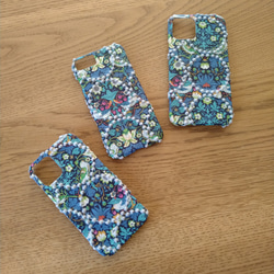 *受注製作*伊勢丹新宿ミナペルホネン*いちご泥棒ネイビーmix*mina perhonen*iPhoneケース* 2枚目の画像