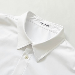 キラリと光る袖ボタンのレギュラーホワイトシャツ 6枚目の画像