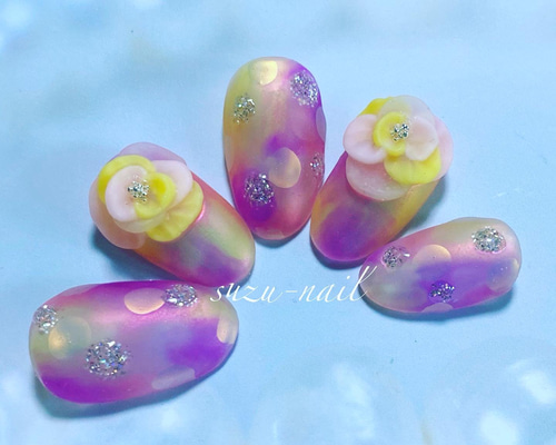 新作☆フラワーネイル/3dネイル/nails/ネイル/水玉ネイル/ドット