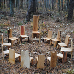 広葉樹の一枚板を使った森の木椅子（koisu) No.017 無垢椅子　子供椅子　飾り椅子　 7枚目の画像