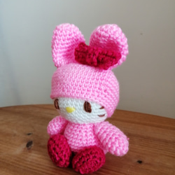 [魅了されすぎた。死ぬほどの愛]手編みのウール人形人形-ピンクバニーキティ 2枚目の画像