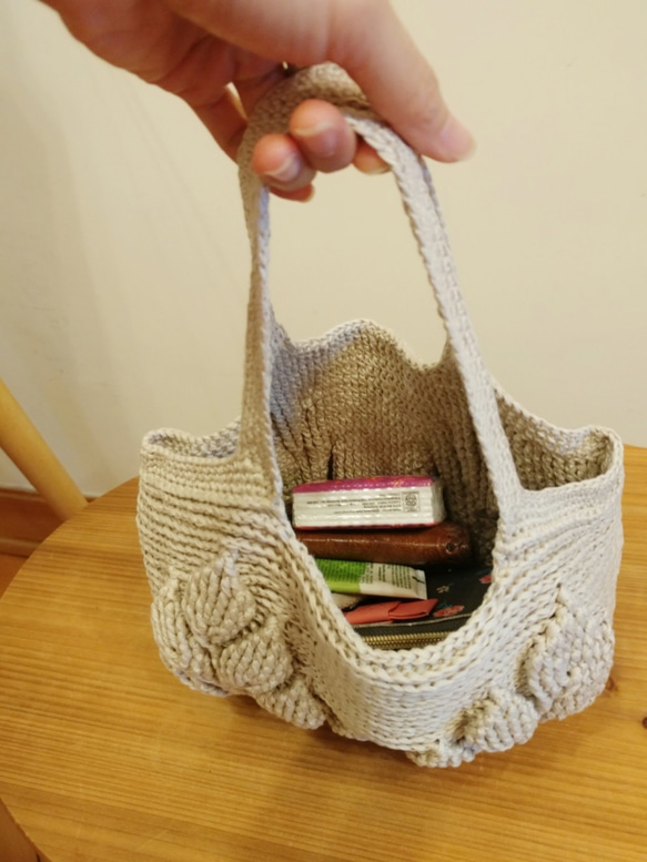 【魅惑すぎ。死ぬほどの愛】手編みのウールバッグ-立体的なリーフハンドバッグ 3枚目の画像