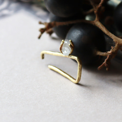 クォーツ結晶のイヤーカフ（インダストリアル風） 4枚目の画像