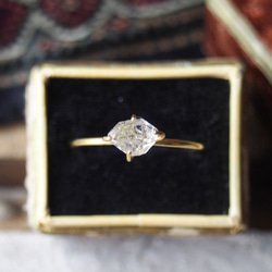 原石のハーキマーダイヤモンドのリング 2枚目の画像