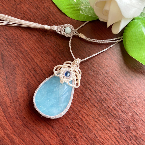 宝石質オパール・アクアマリンのマクラメネックレス