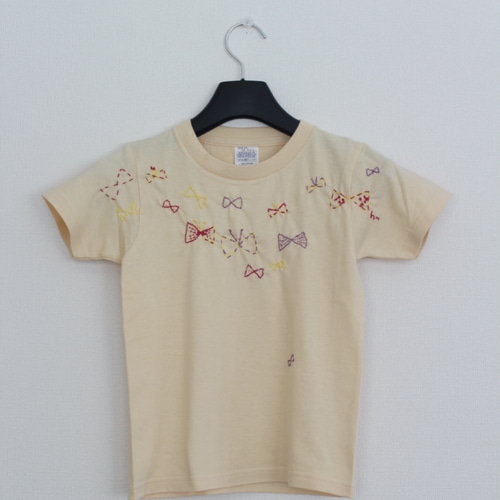 蝶々Tシャツ （一点物 120 キッズ トップス Tシャツ ナチュラル