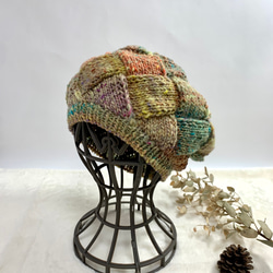 素朴な風合いのバスケット編みのベレー帽　手編み　段染め　イエロー系 4枚目の画像
