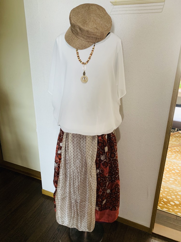 シルクシフォンスカート