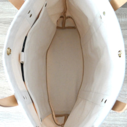 帆布（キャンバス）×イタリア製レザー（本革）のトートバッグ 4枚目の画像