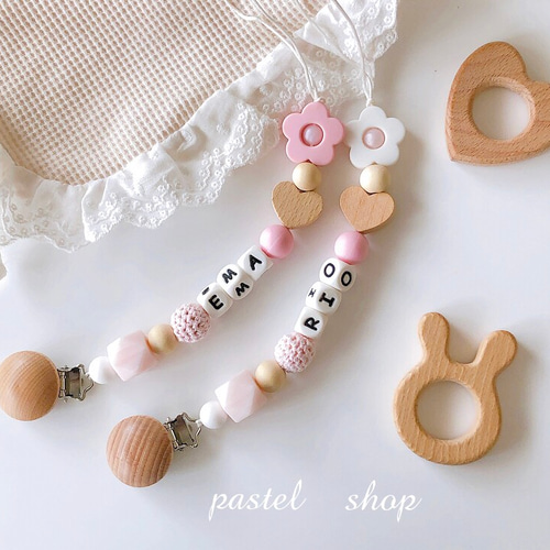 シリコン名入れおしゃぶりホルダー♡歯固めホルダー 雑貨
