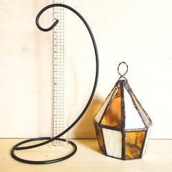 ステンドグラスの吊しテーブルランプ・フランキーのテント(イエローブラウン×ホワイトアンバー) 5枚目の画像