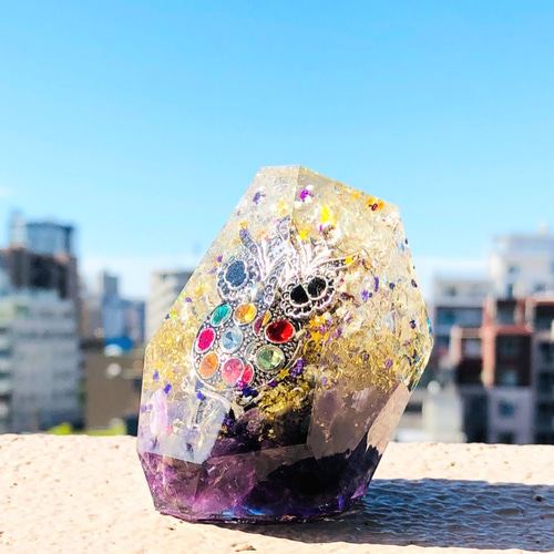 お求めやすくなりました。ジュエルフクロウ／鉱石型オルゴナイト 立体