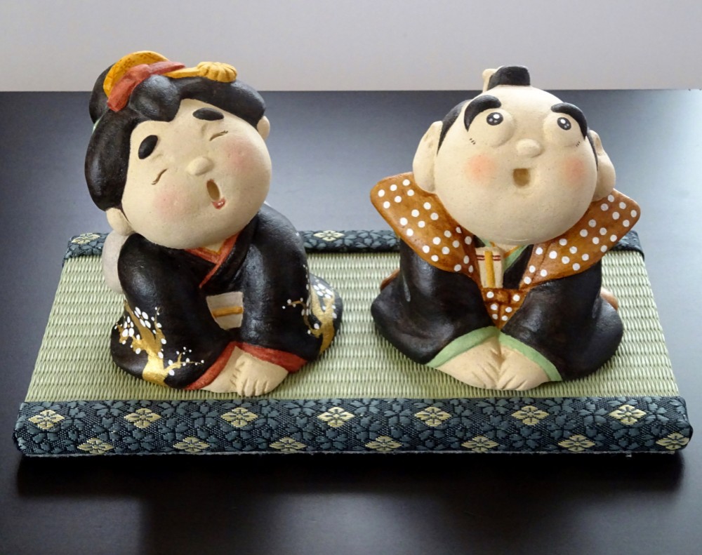 初荷です ◇九谷焼 福助 ふくすけ 置物 情けない ◇可愛い顔で 初荷です ◇九谷焼 福助 ふくすけ 置物 情けない ◇可愛い顔で