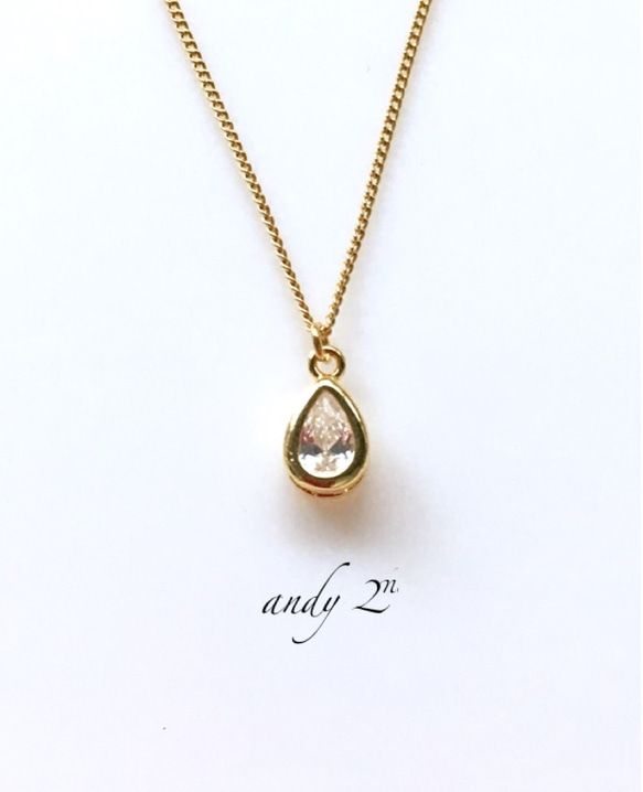 Mini Drop Cz Motif Gold Necklace 4枚目の画像